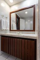 House With Private Beach in Porto Bello Mangaratiba