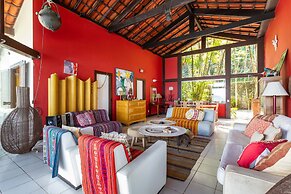 House With Private Beach in Porto Bello Mangaratiba