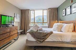 Top Floor Two Bedroom Suite in Whistler - 630