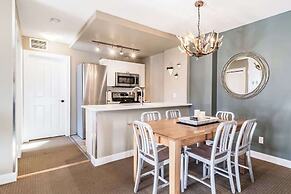 Spacious Two Bedroom Apartment in Whistler - 530