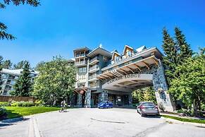 Spacious Two Bedroom Apartment in Whistler - 530