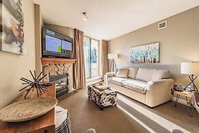 Spacious Two Bedroom Apartment in Whistler - 530