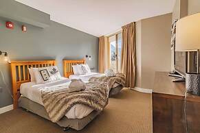 Spacious Two Bedroom Apartment in Whistler - 530
