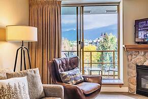 Beautiful One Bedroom Suite - 416
