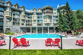 Spacious One Bedroom Suite - 412