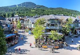 Large Studio in Whistler Village - Unit 611