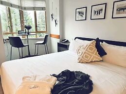 Entire Studio in Whistler Village Resort - Unit 437