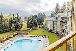Spacious One Bedroom Suite 406