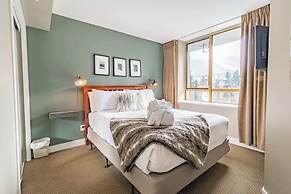 Spacious One Bedroom Suite 406