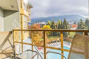 Spacious One Bedroom Suite 406