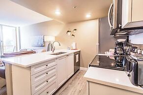 Large Spacious one Bedroom Suite - 506