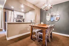 Cascade Lodge - Beautiful One Bedroom Suite 226