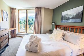 Cascade Lodge - Beautiful One Bedroom Suite 226