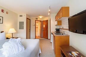 Mountain View Studio in Whistler Village - Unit 430