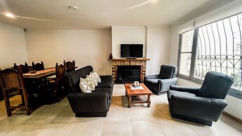 RentUp- Casa a pasos del Centro Cívico