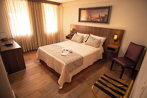 Padom Businesse Hotel