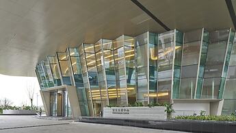 Holiday Inn Chongqing Science Hall by IHG