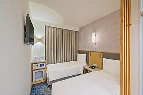 Holiday Inn Express Greater Noida Knowledge Park by IHG