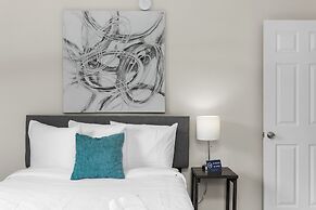 Modern in Magic City 2 Units