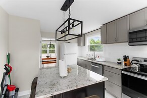 Modern in Magic City 2 Units