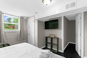 Modern in Magic City 2 Units