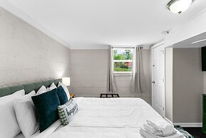 Modern in Magic City 2 Units