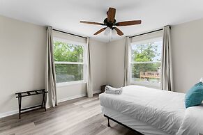 Modern in Magic City 2 Units