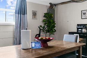 Modern in Magic City 2 Units