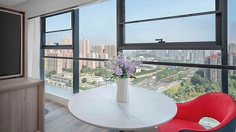 Holiday Inn Express Xi An Fengdong by IHG