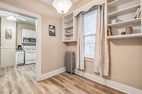 Bluemoon Bungalow 2 Units