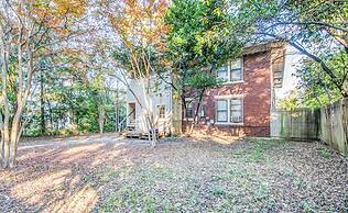 Bluemoon Bungalow 2 Units