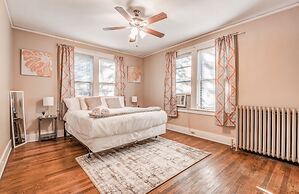 Bluemoon Bungalow 2 Units