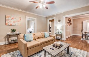 Bluemoon Bungalow 2 Units