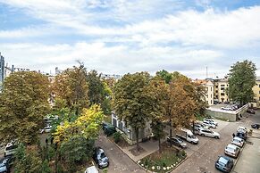 Apartment on Nezavisimosti 22