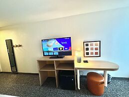 Spark By Hilton Jackson Ridgeland