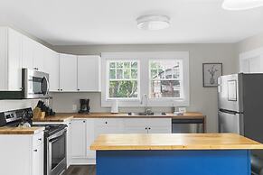 Renovated Central Park Chic