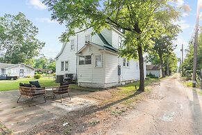 Renovated Central Park Chic