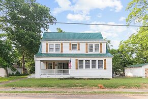 Renovated Central Park Chic