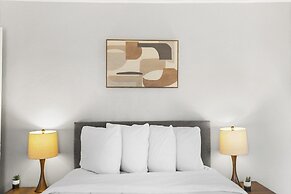 Renovated Central Park Chic