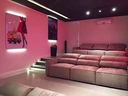 Rosa Internacional - Surfland