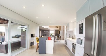 Rosa Internacional - Surfland