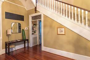 Columbus Goldfinch Mansion