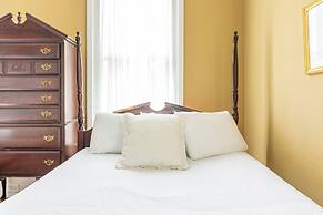 Columbus Goldfinch Mansion