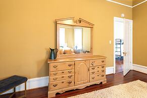 Columbus Goldfinch Mansion