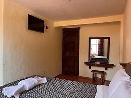Hotel Renacer