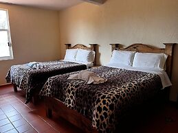 Hotel Renacer