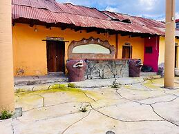 Hotel Renacer