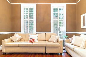 Mansion with Tiny Home Bumblebee Comfort