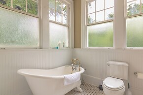 Mansion with Tiny Home Bumblebee Comfort