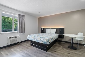 HomeStay Lodge Pensacola - Davis